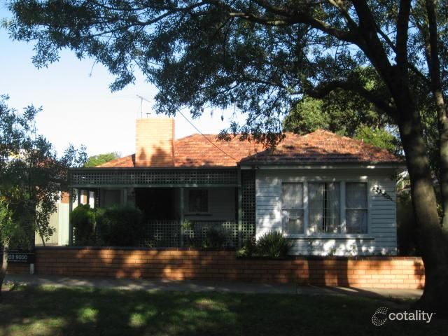 32 Cornwall Rd, Sunshine, VIC 3020