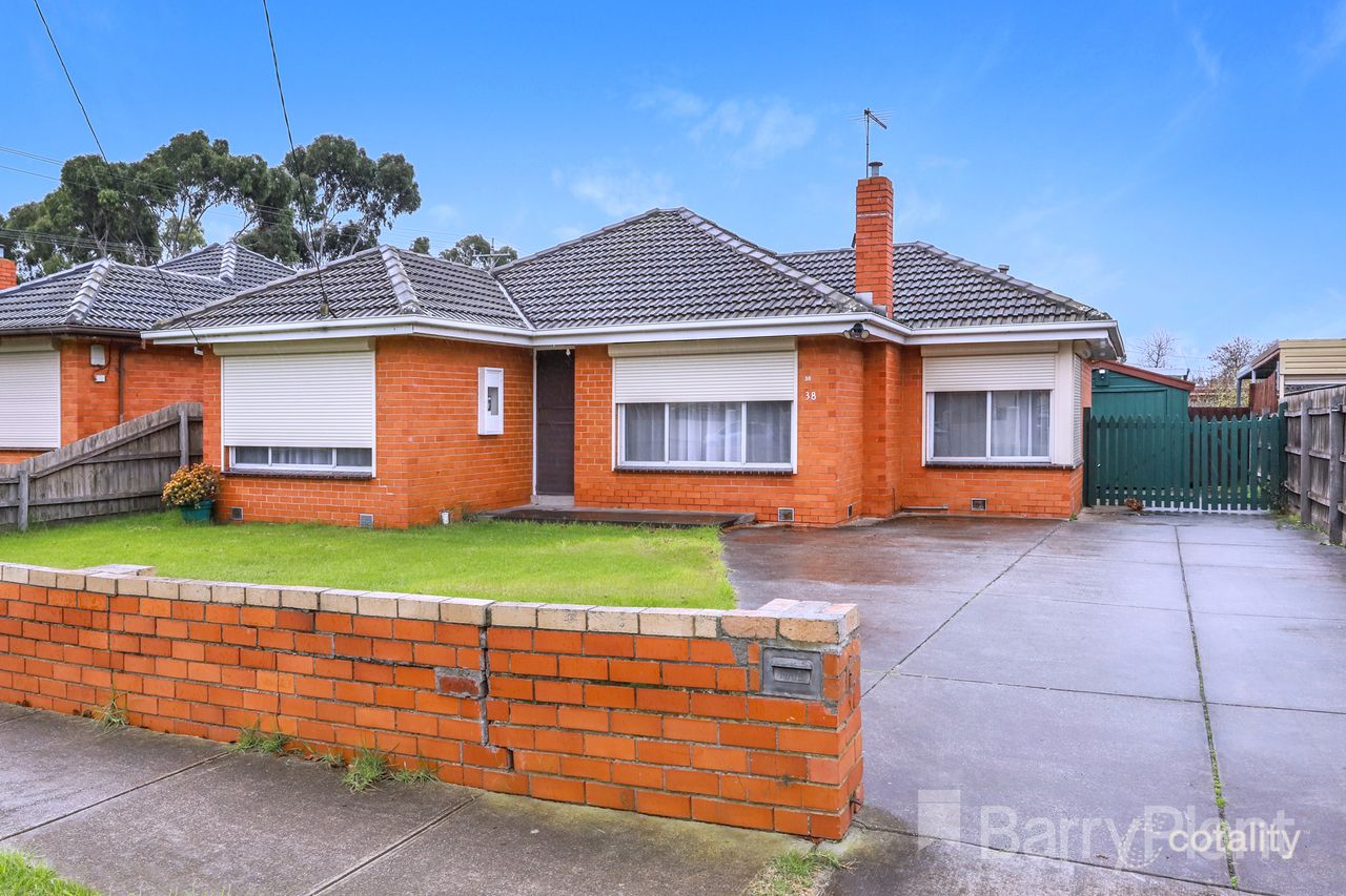 38 Cumberland St, Sunshine North, VIC 3020