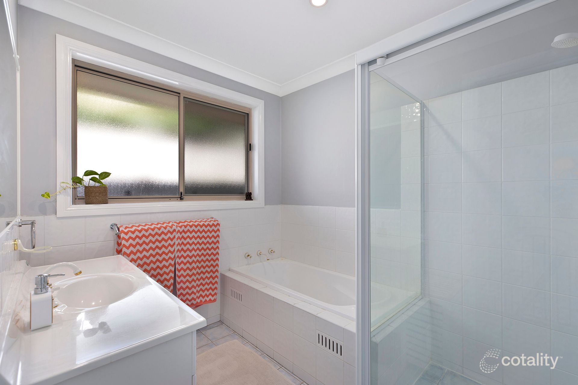 5 Glen Eagles Cres, Terrigal, NSW 2260