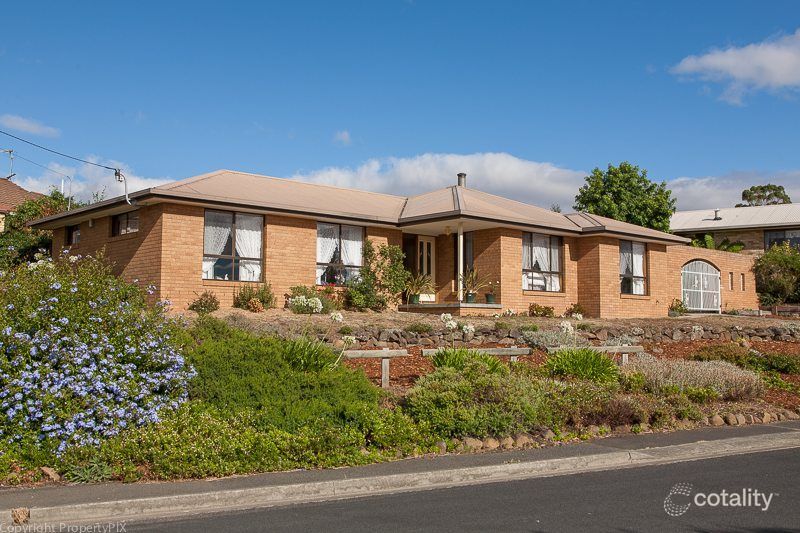 26 Suncrest St, Midway Point, TAS 7171