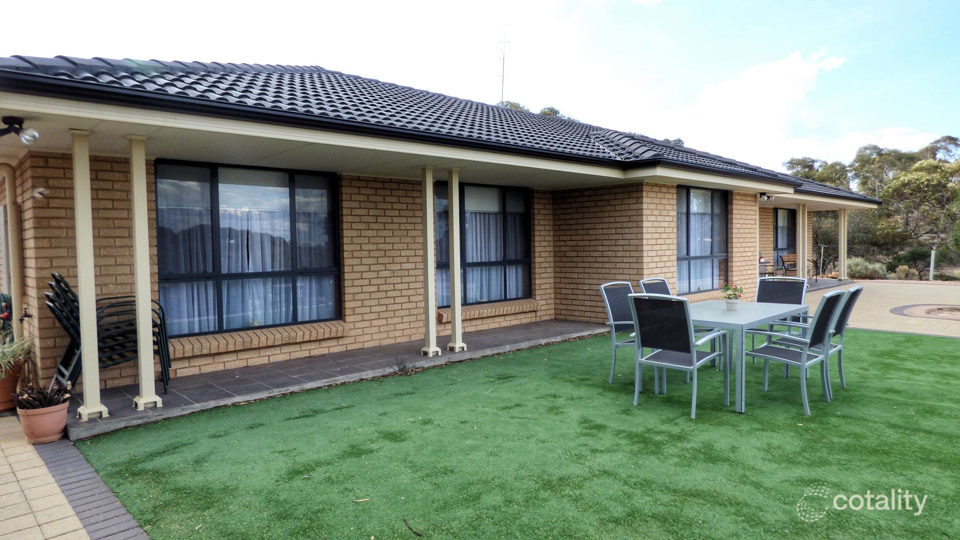 5-7 Upcher St, Blanchetown, SA 5357