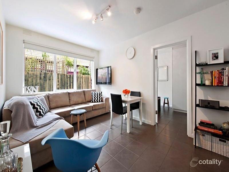 2/27 Gourlay St, Balaclava, VIC 3183