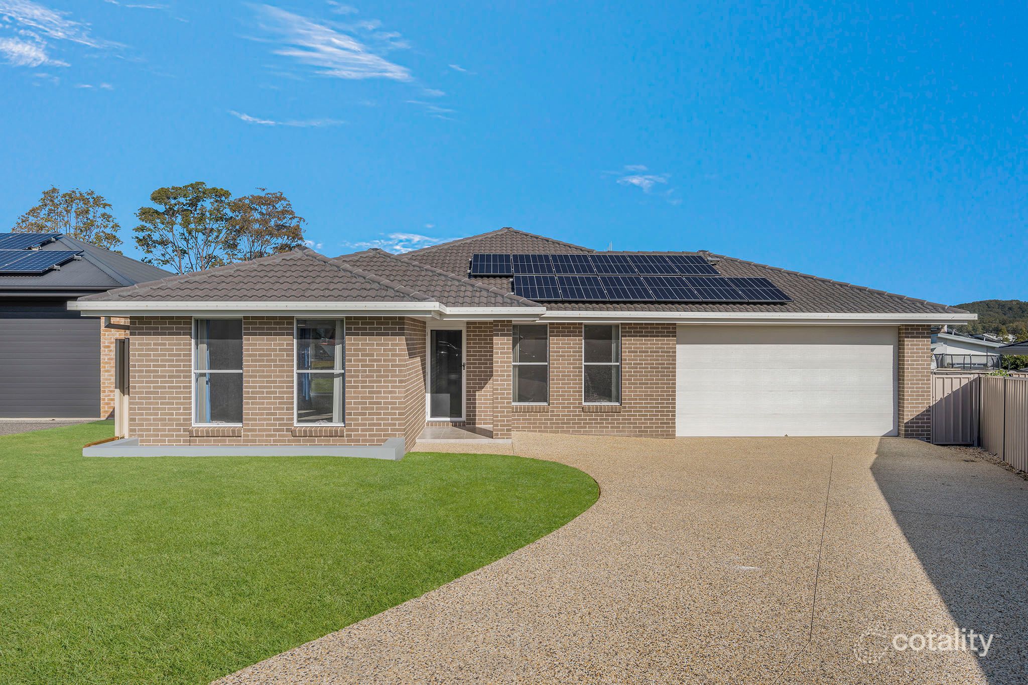 4 Celtic Ct, Lake Cathie, NSW 2445