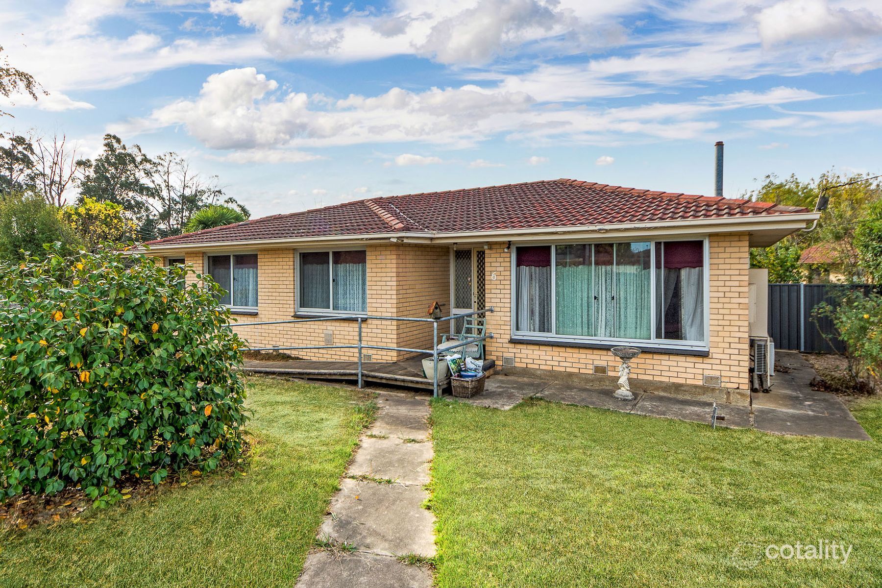 6 Dumas St, Mount Barker, SA 5251