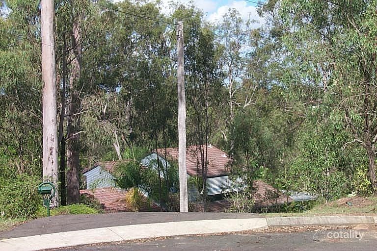 19 Werona Ct, Karana Downs, QLD 4306