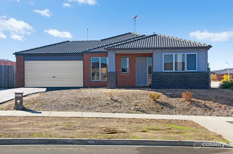 55 Oakwood Cres, Waurn Ponds, VIC 3216