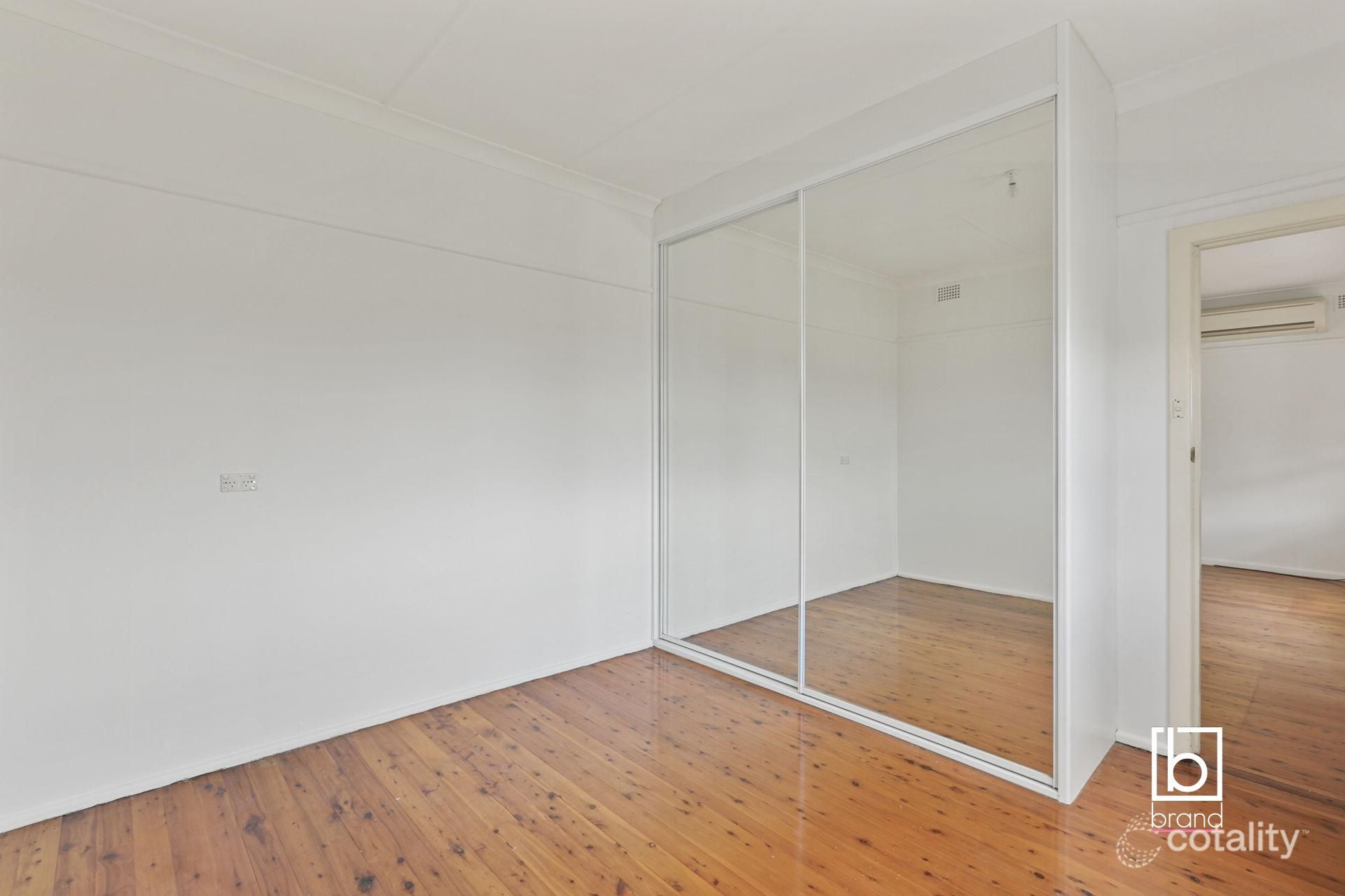 15 First Ave, Toukley, NSW 2263