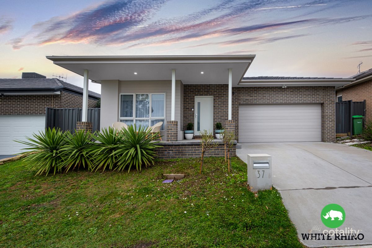 37 Daisy Loop, Googong, NSW 2620