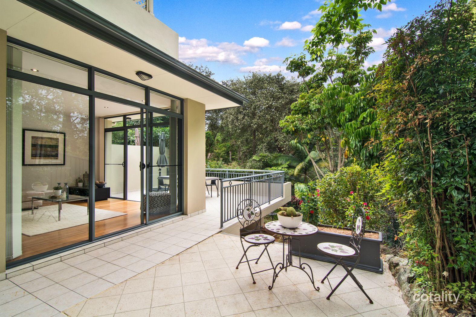 12a Sylvia St, Chatswood, NSW 2067