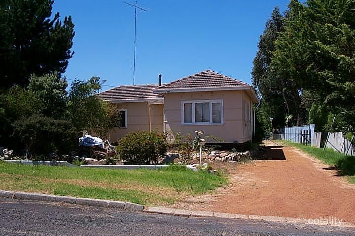 4 Devon St, Manjimup, WA 6258