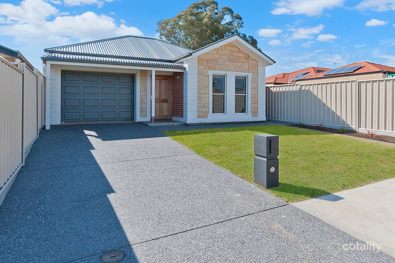 5a Nalara Ave, Rostrevor, SA 5073