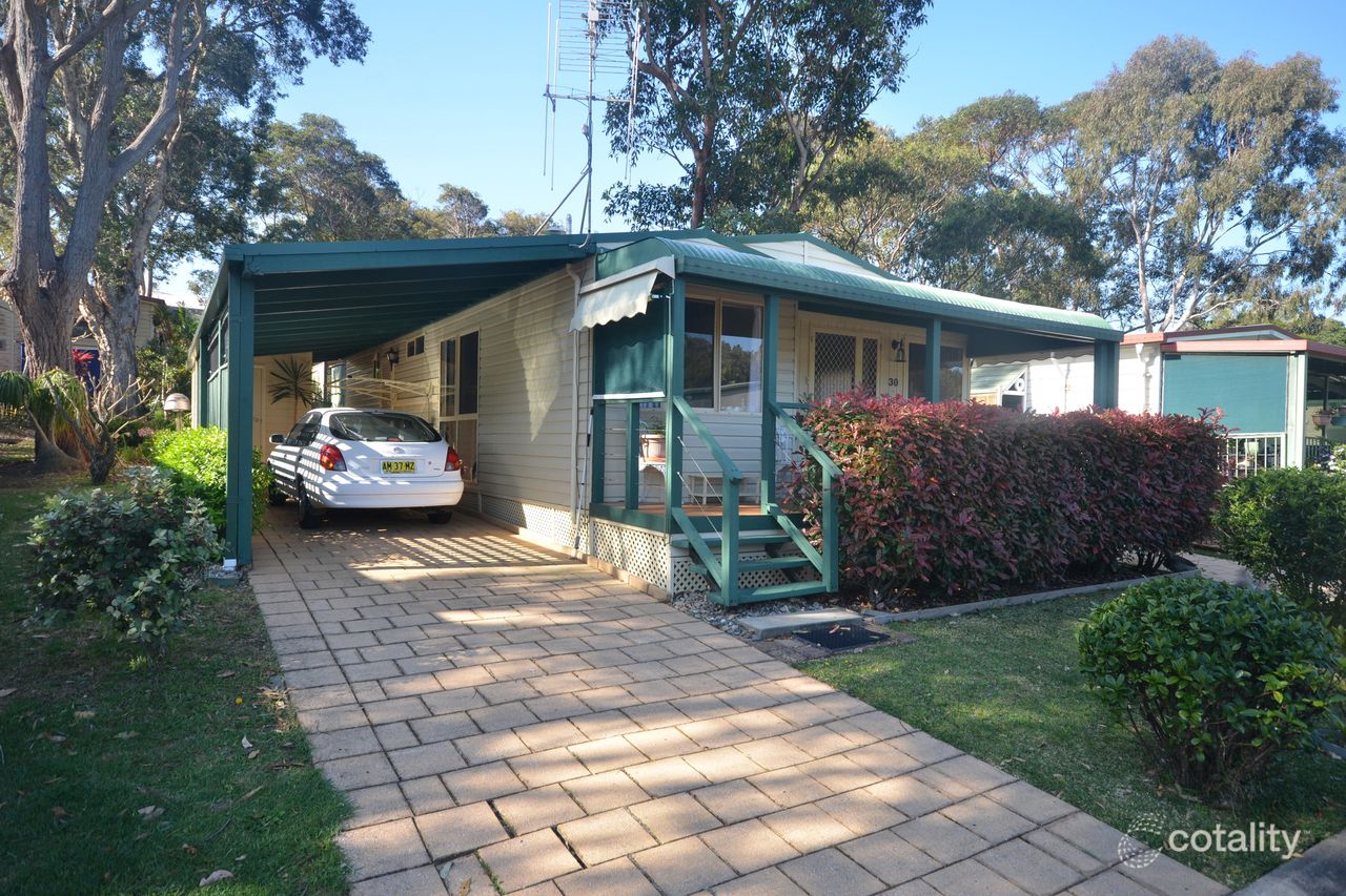 140 Matthew Flinders Dr, Port Macquarie, NSW 2444