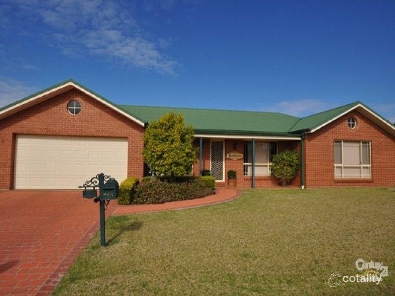 4 Teal Cl, Dubbo, NSW 2830