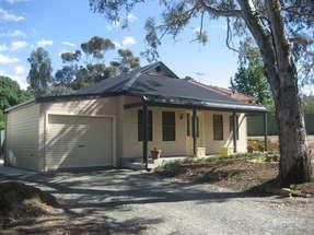 10 Victoria Tce, Williamstown, SA 5351