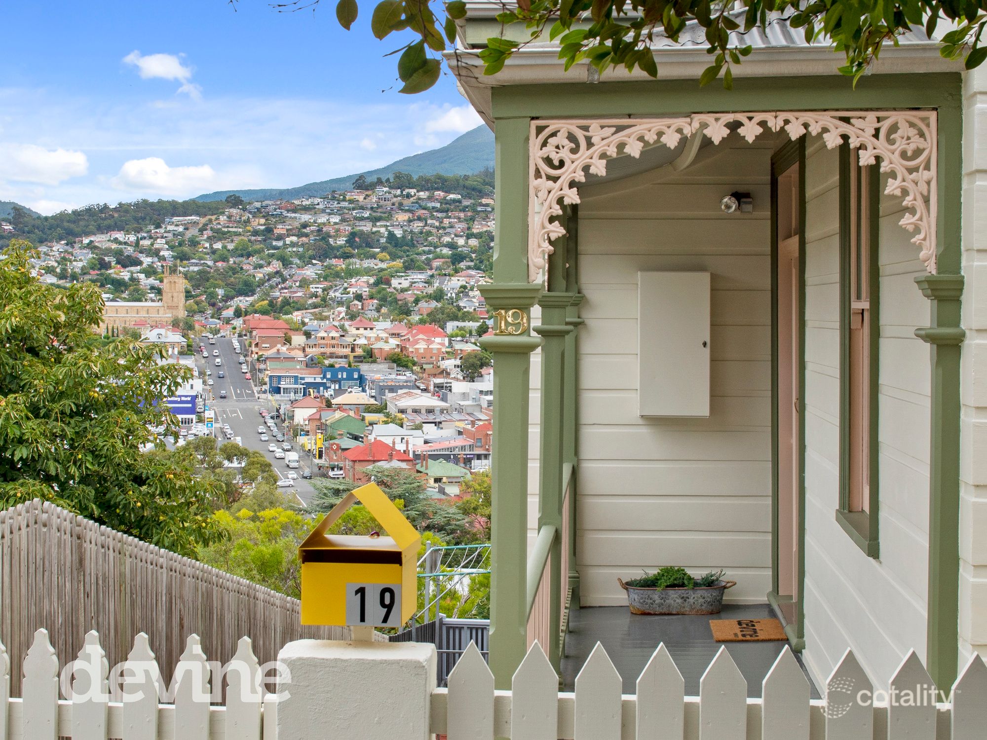 19 Aberdeen St, Glebe, TAS 7000