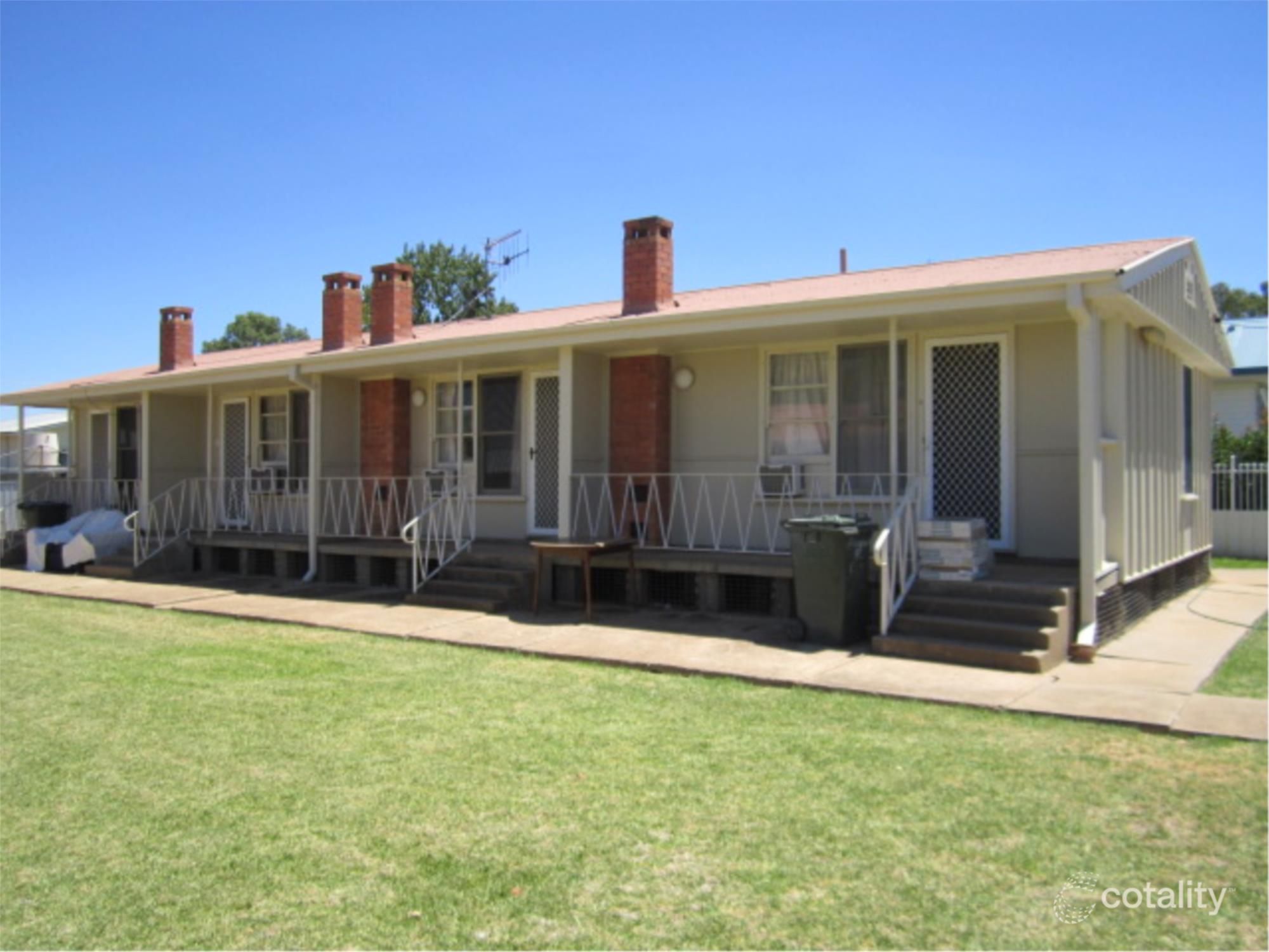 3/7 Glen St, Warren, NSW 2824