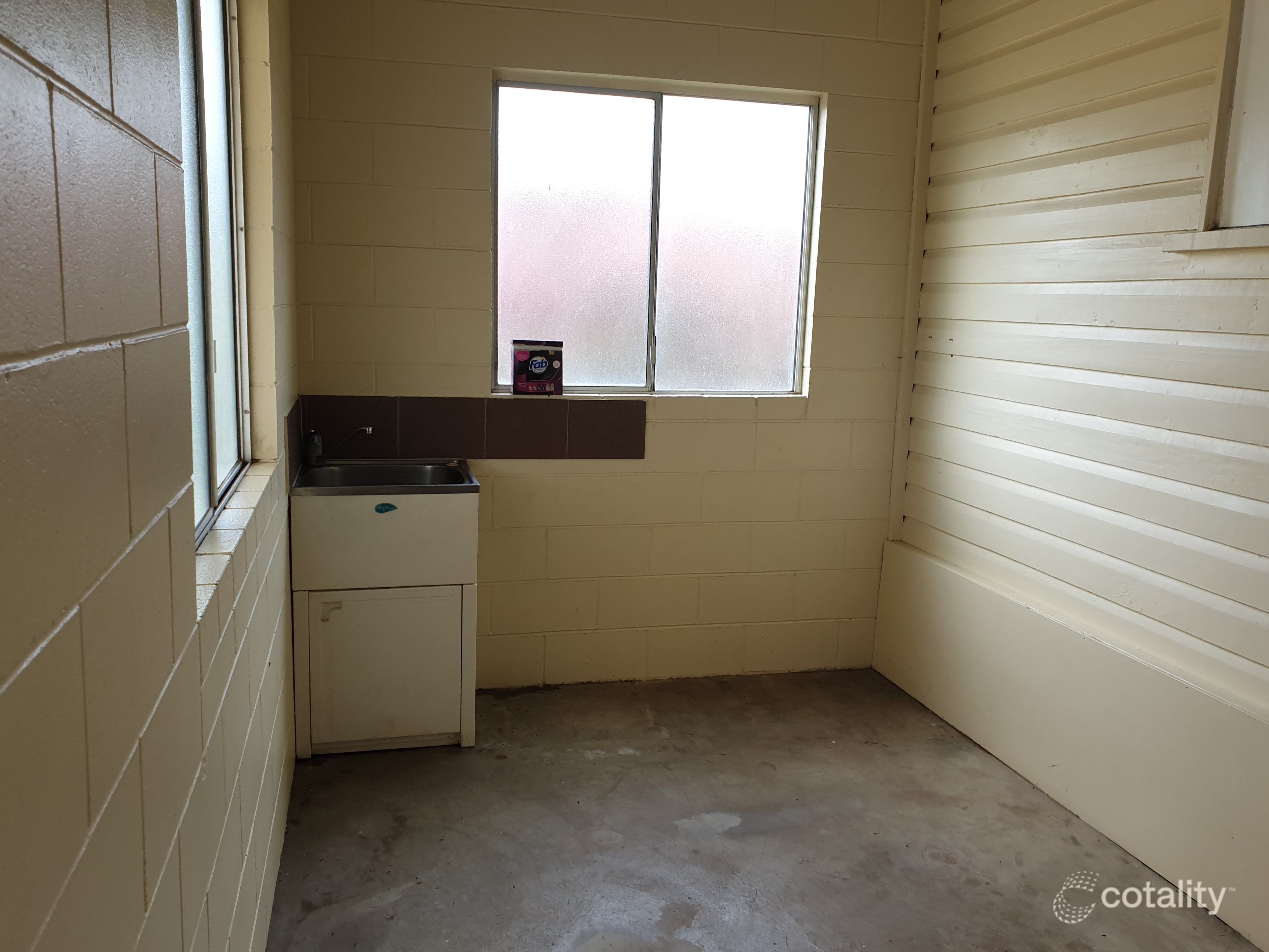 2 Ann St, Ayr, QLD 4807