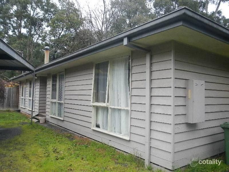 29 Ronald Gr, Millgrove, VIC 3799