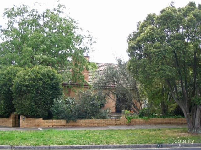 17 Bundoran Pde, Mont Albert North, VIC 3129