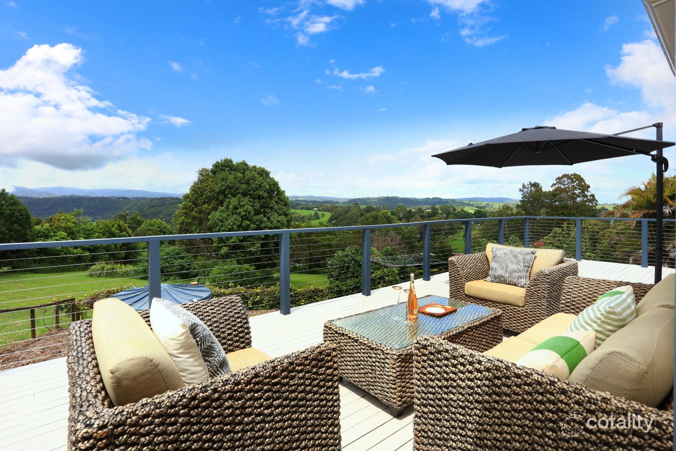 2 Poplar Ct, Beechmont, QLD 4211