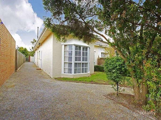 7 Newman Ave, Carnegie, VIC 3163