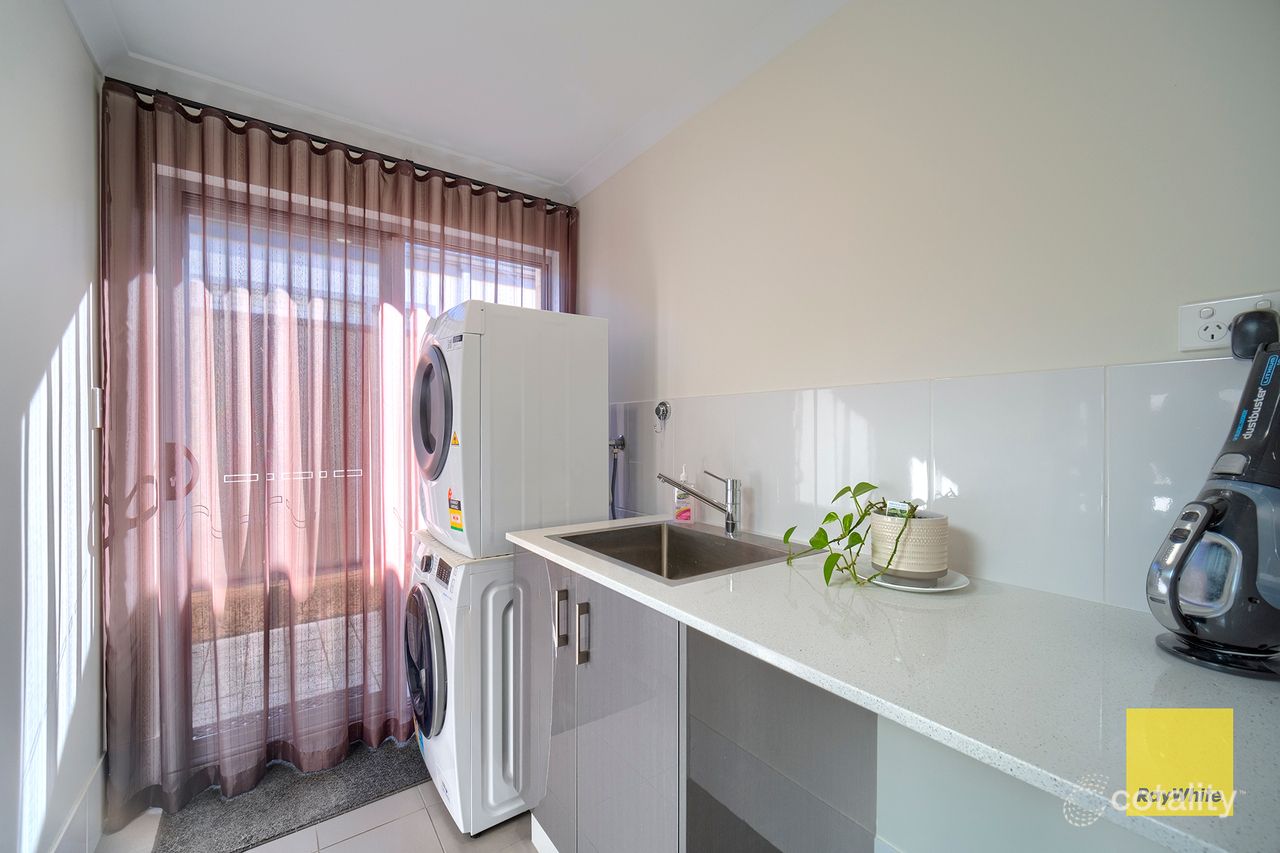 16 Ballindean Ave, Bayonet Head, WA 6330