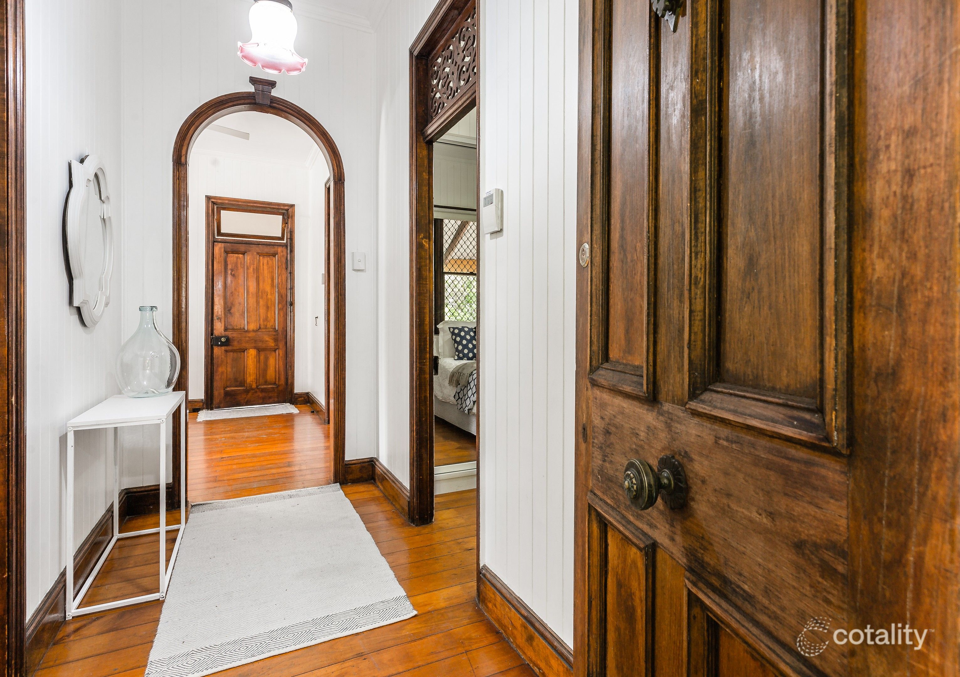 28 Pine Mountain Rd, North Ipswich, QLD 4305