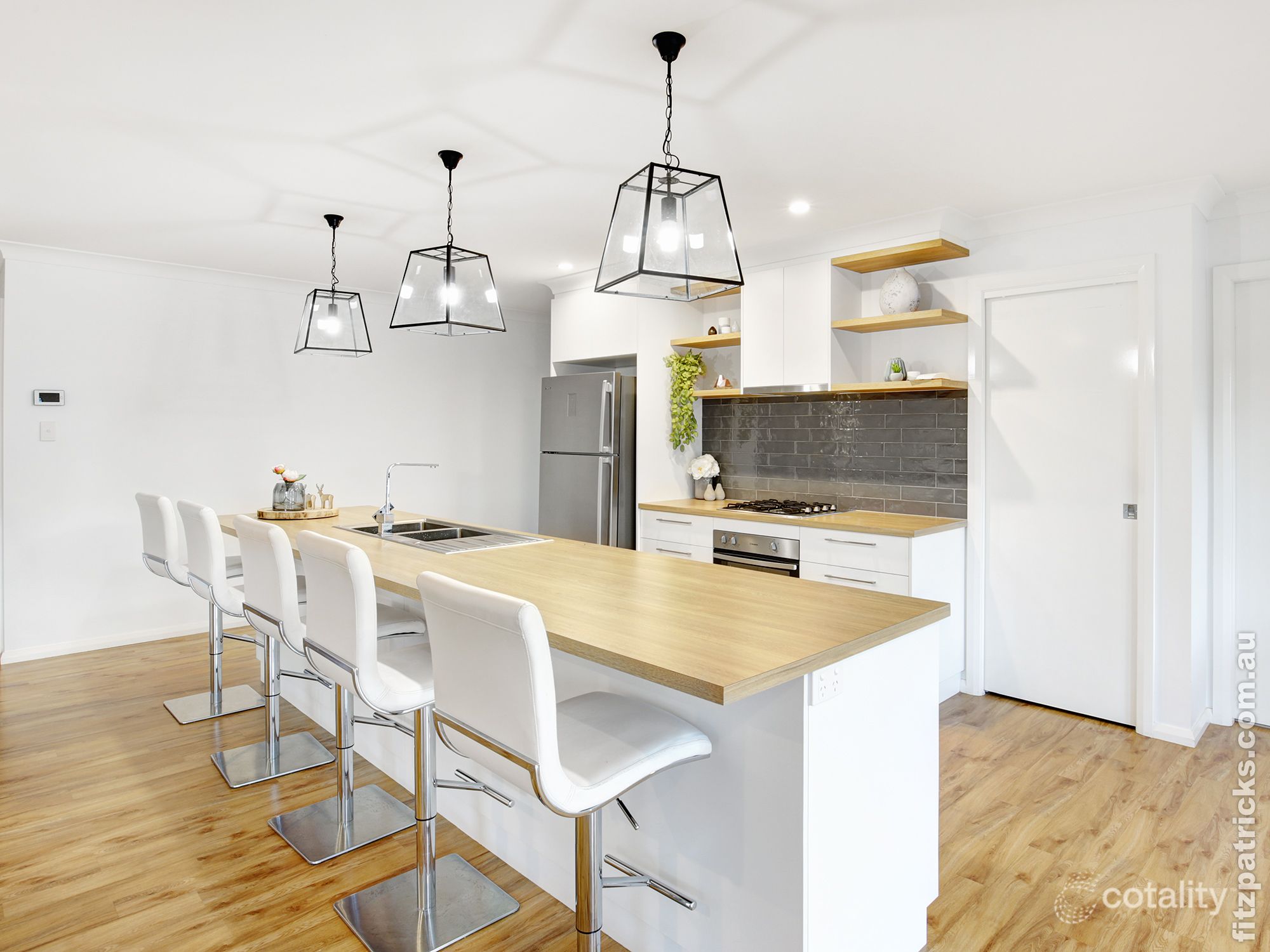 74 Barmedman Ave, Gobbagombalin, NSW 2650