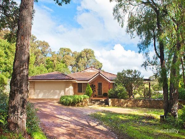 9 Stewart St, Margaret River, WA 6285