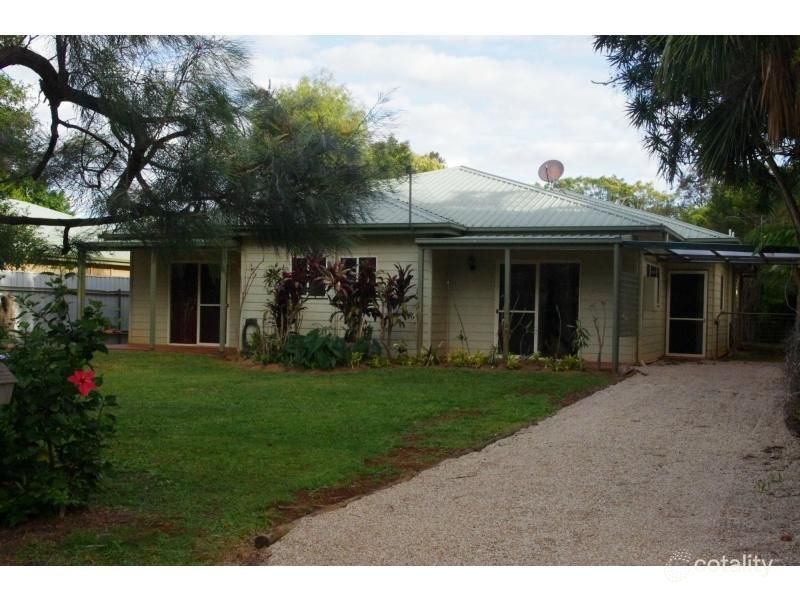 38 Noyes Pde, Karragarra Island, QLD 4184