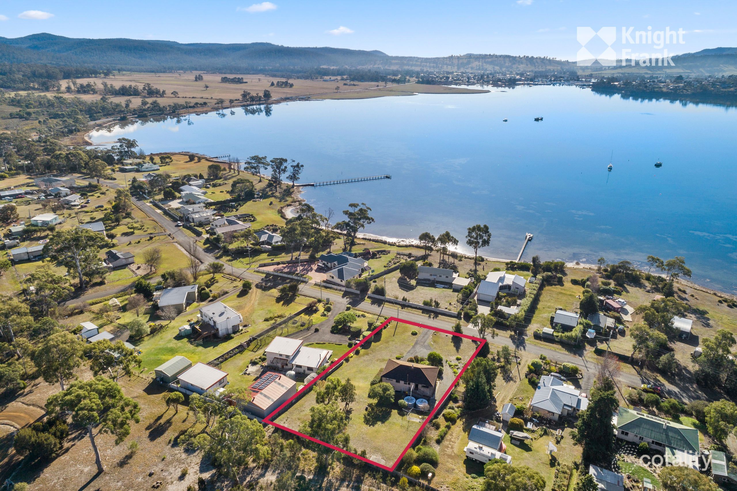28 Barton Ave, Triabunna, TAS 7190