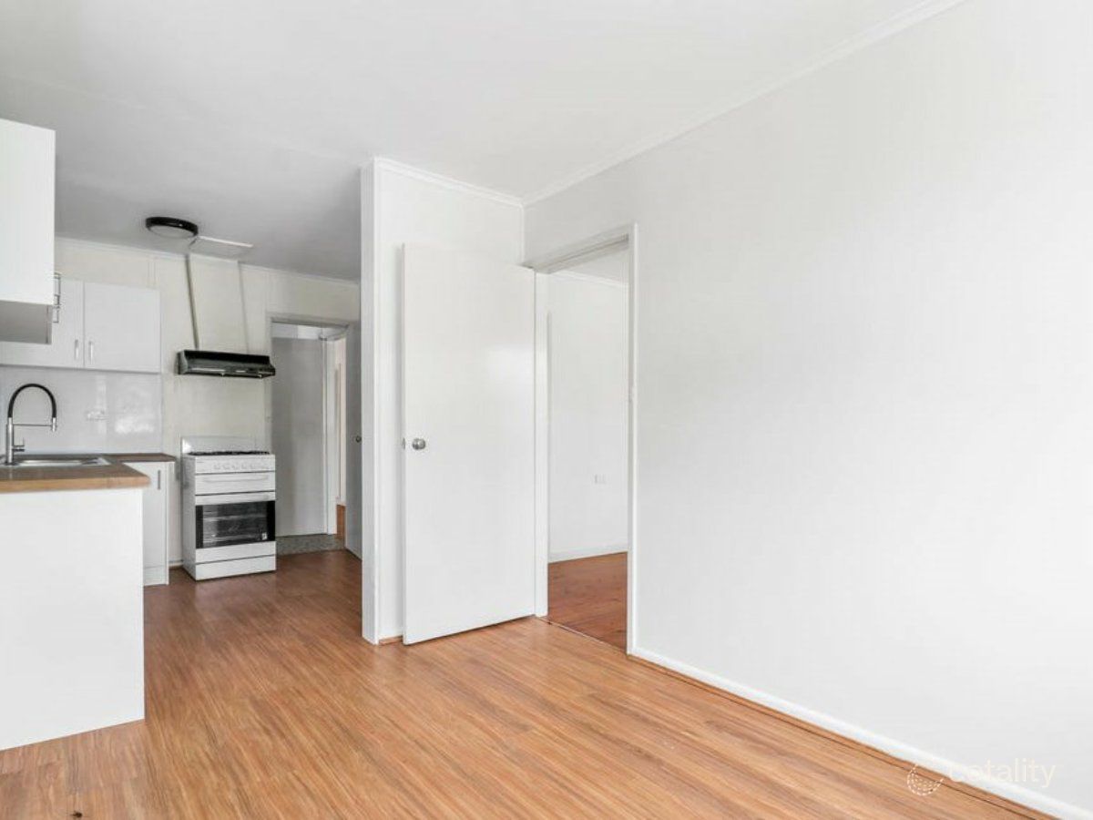 9 Banaro Ave, Whalan, NSW 2770