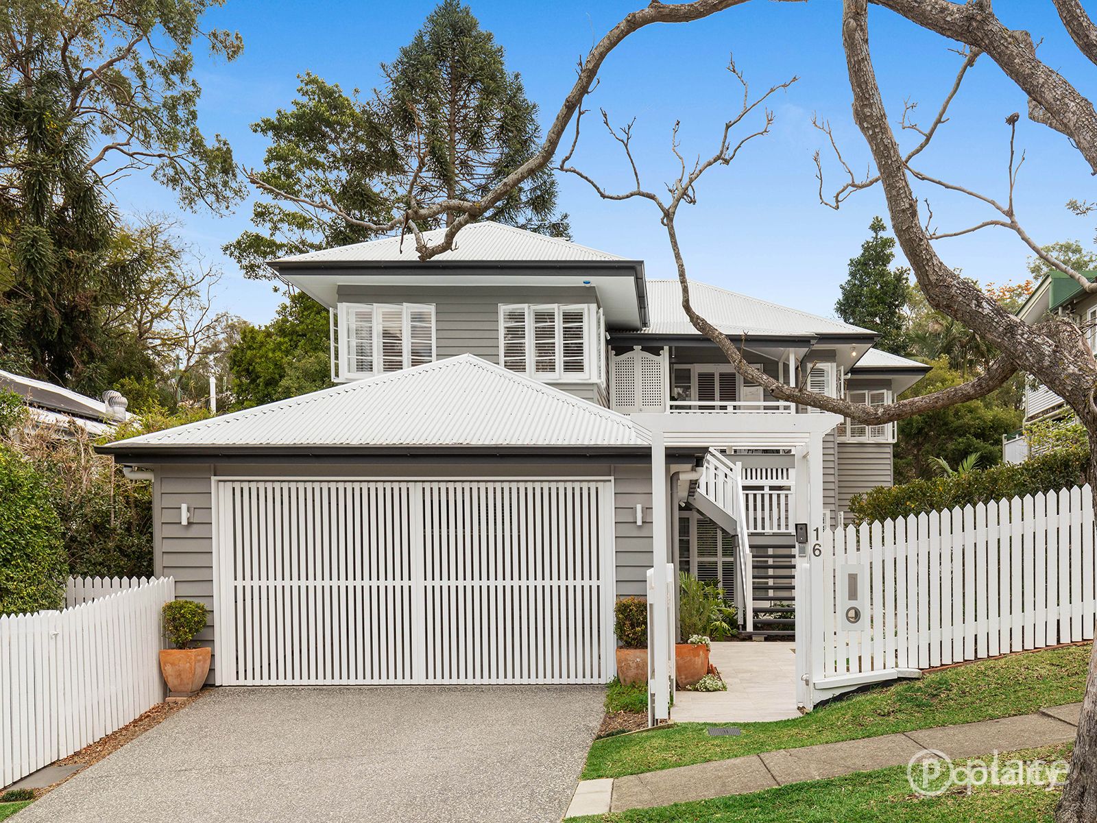 16 Selby St, Bardon, QLD 4065