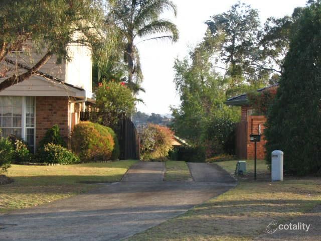 11 Blaxland Dr, Illawong, NSW 2234