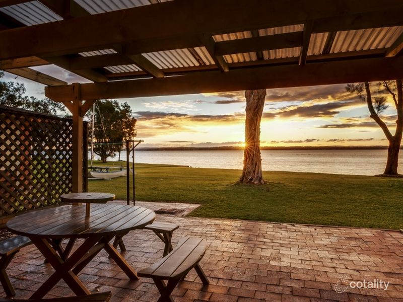 82 Leonard Ave, Toukley, NSW 2263