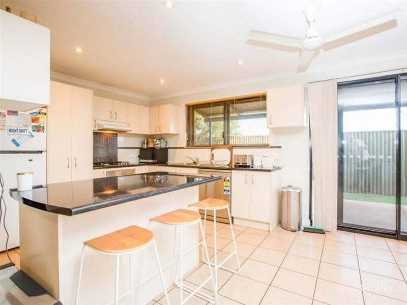 18c Somerset Cres, South Hedland, WA 6722