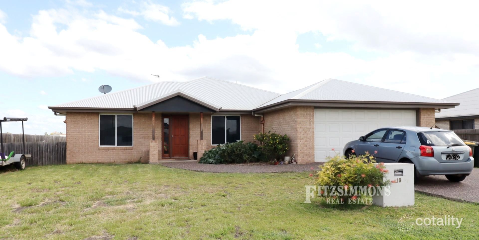 19 Diggers Dr, Dalby, QLD 4405