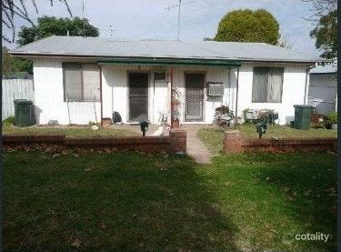2/102 Larmer St, Narrandera, NSW 2700