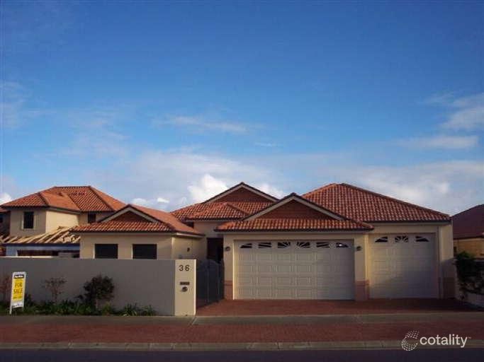 36 Batavia Ave, Wannanup, WA 6210