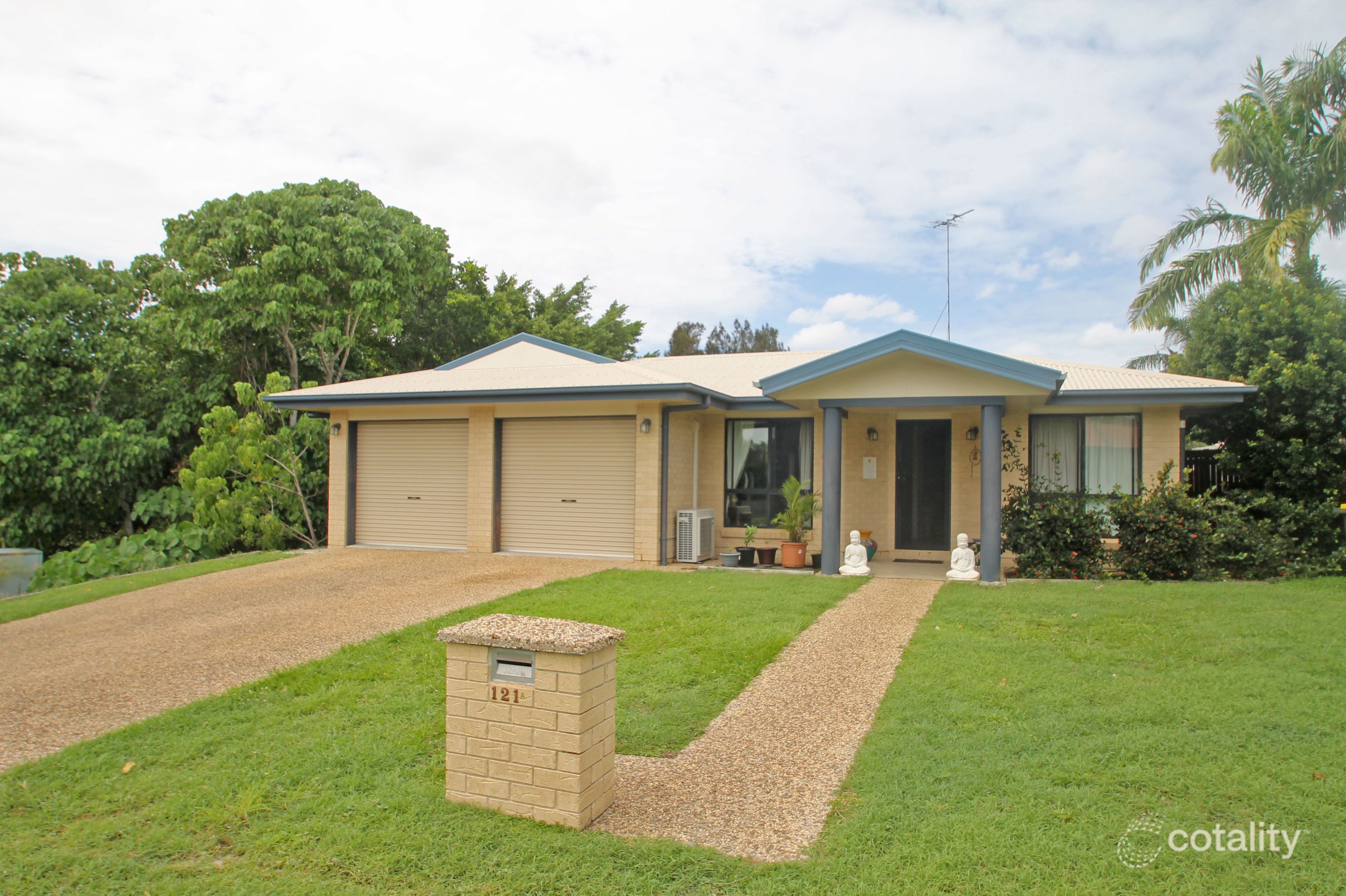 121a Col Brown Ave, Clinton, QLD 4680