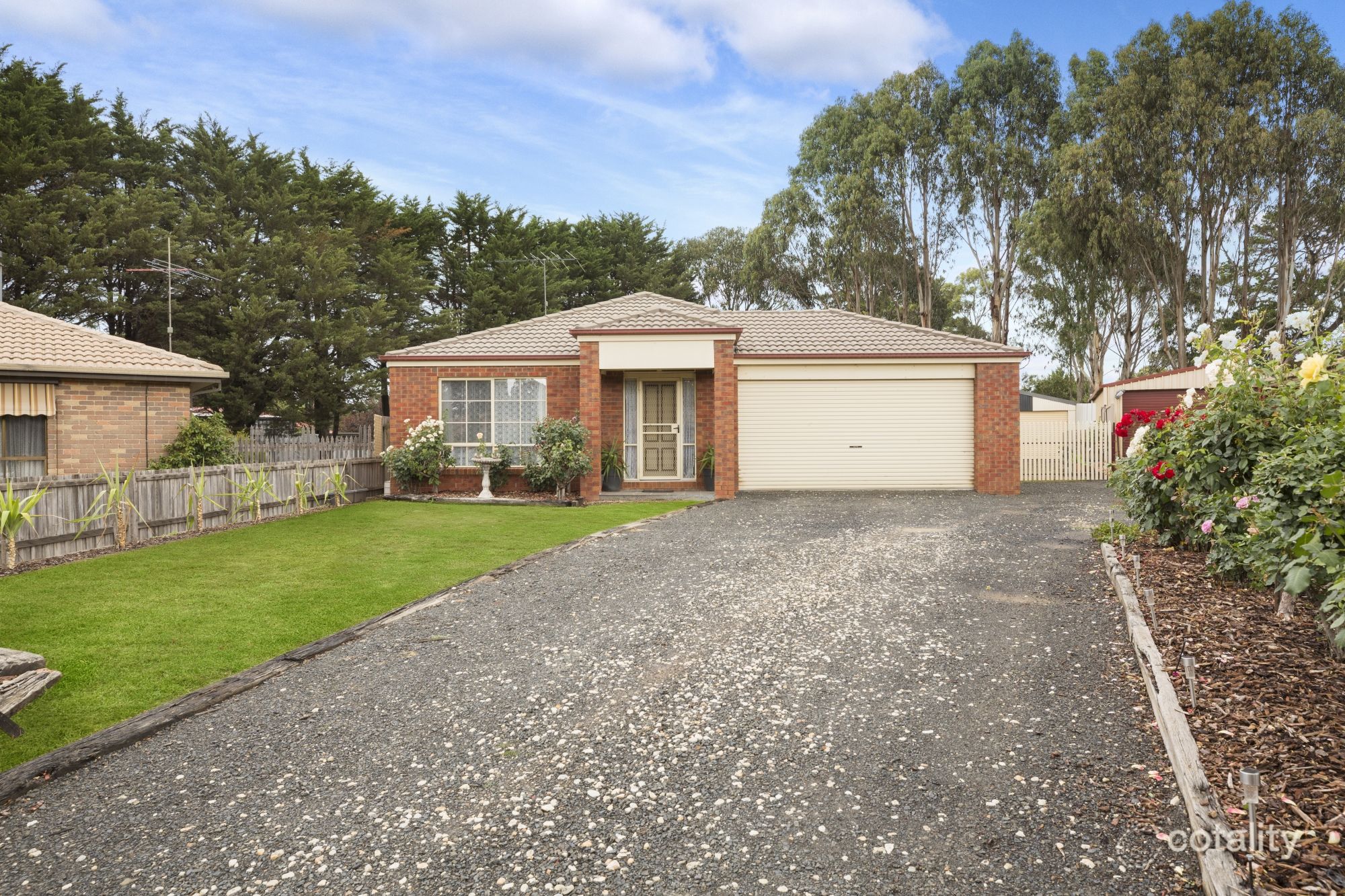 10 Acacia Ct, Romsey, VIC 3434