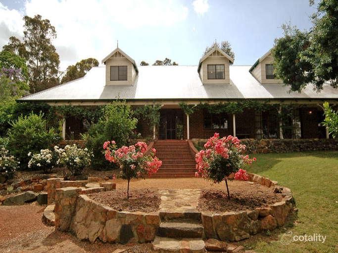 30 Glebe Rd, Darlington, WA 6070