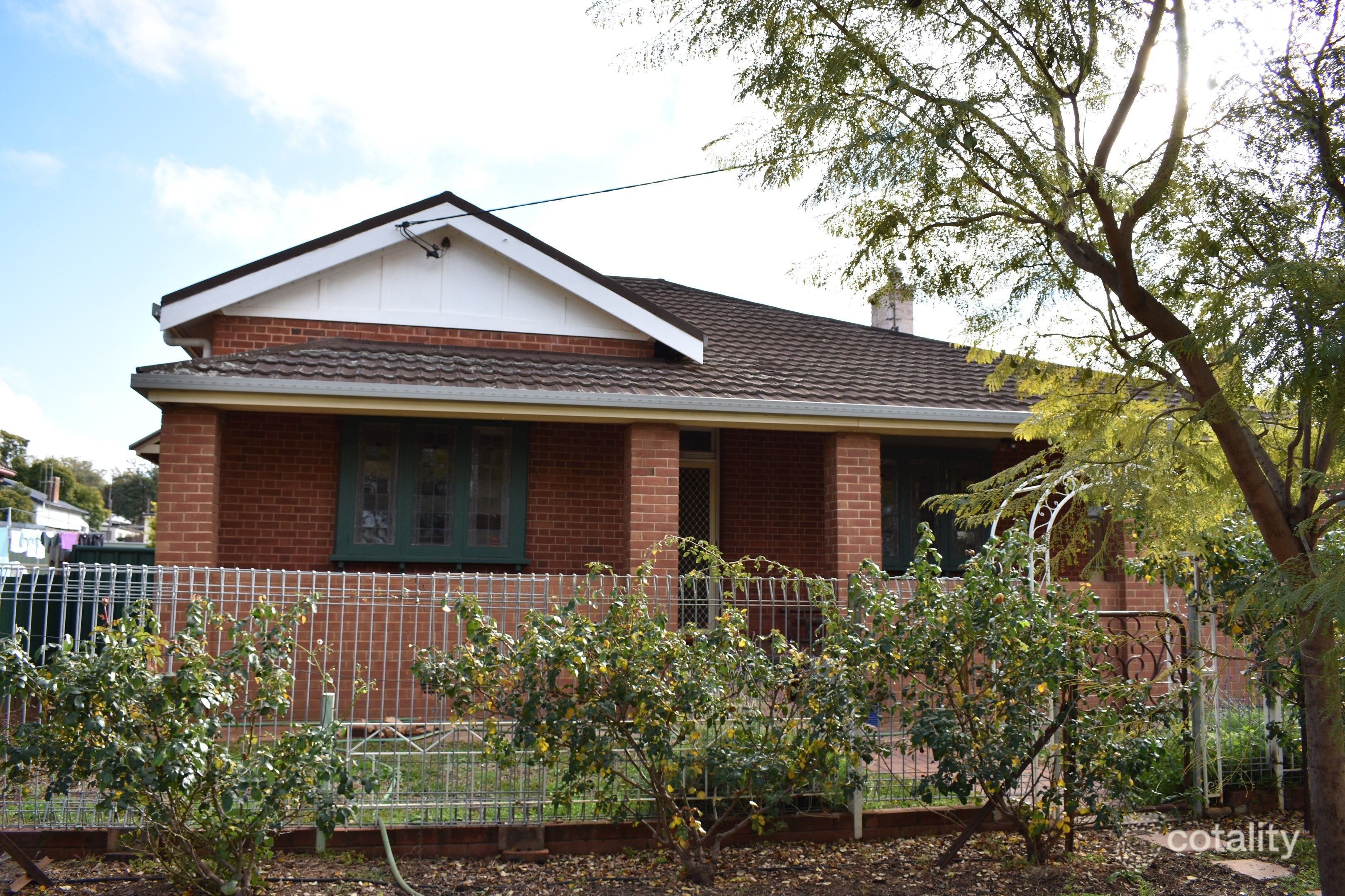 24 Elizabeth St, Parkes, NSW 2870