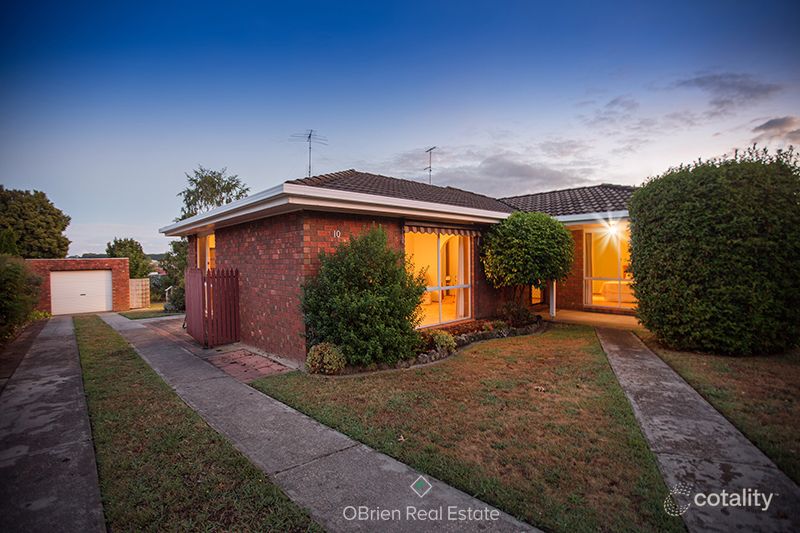 10 Mclean St, Drouin, VIC 3818