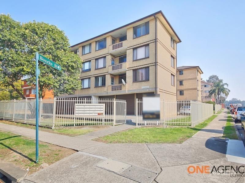 2/117 Castlereagh St, Liverpool, NSW 2170