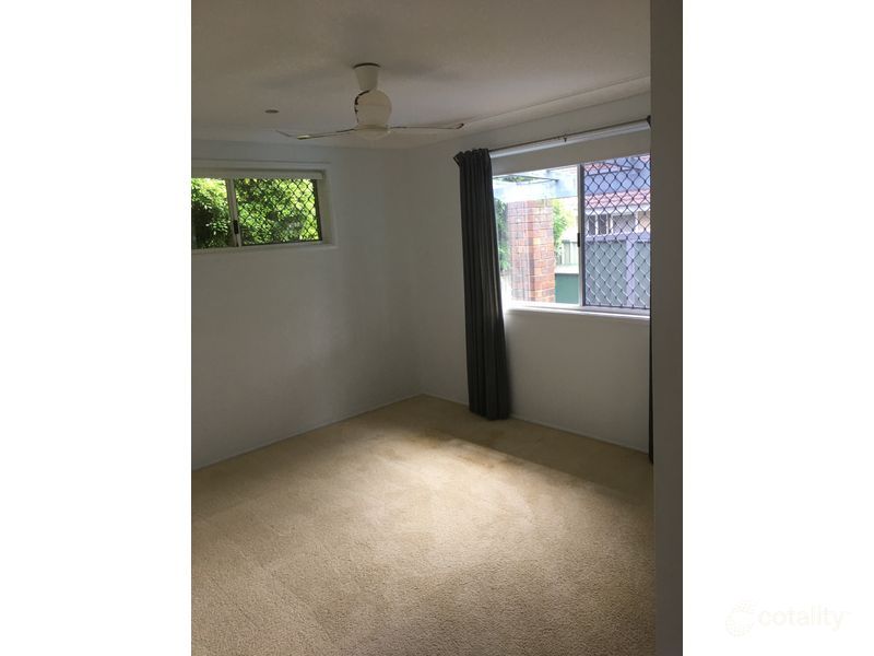 1/134 Oxley Dr, Paradise Point, QLD 4216