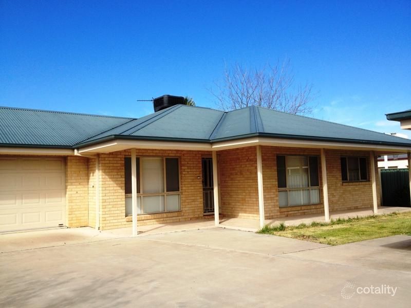 2/267 Honour Ave, Corowa, NSW 2646
