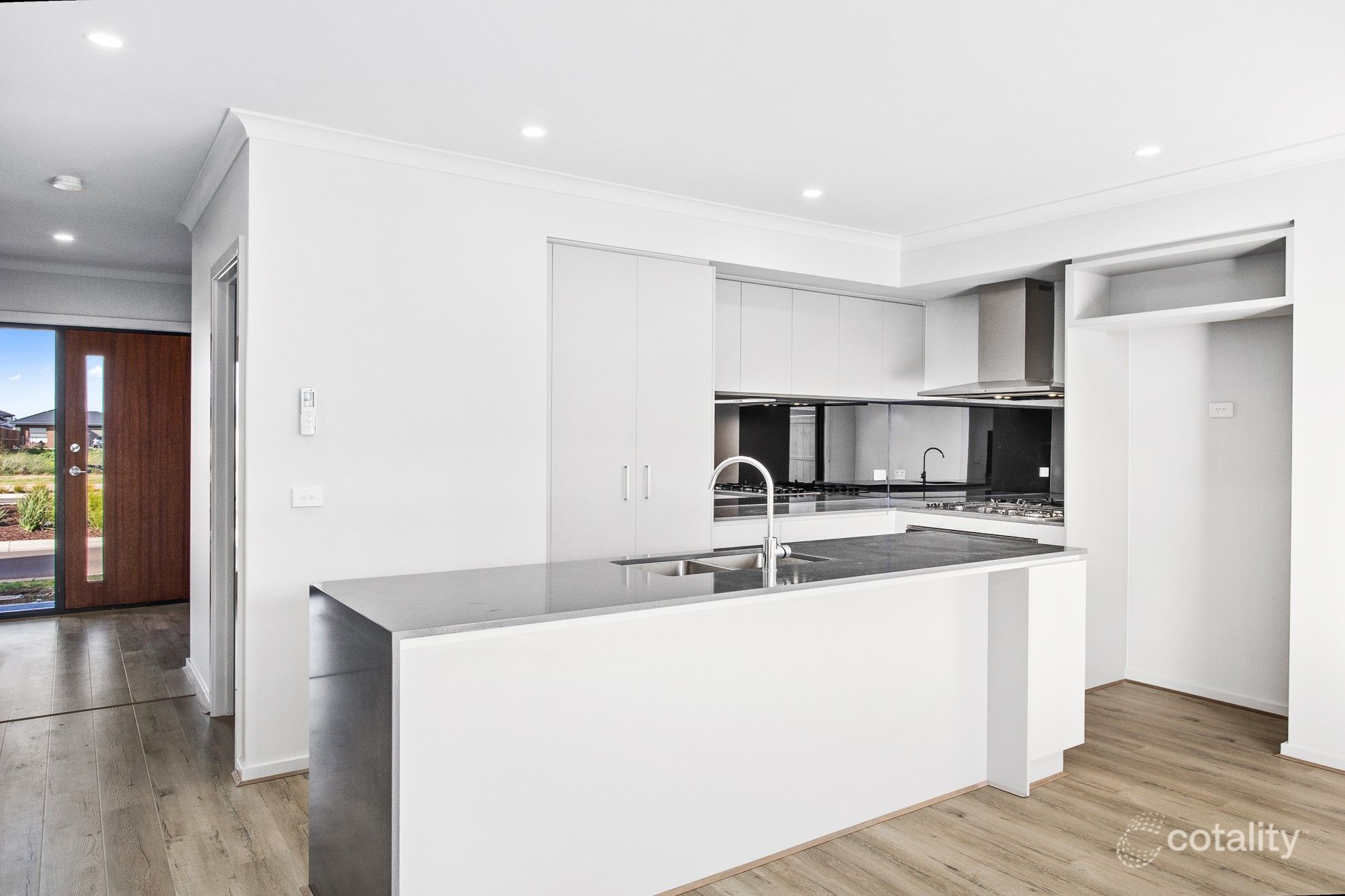 42 Nash Bvd, Rockbank, VIC 3335
