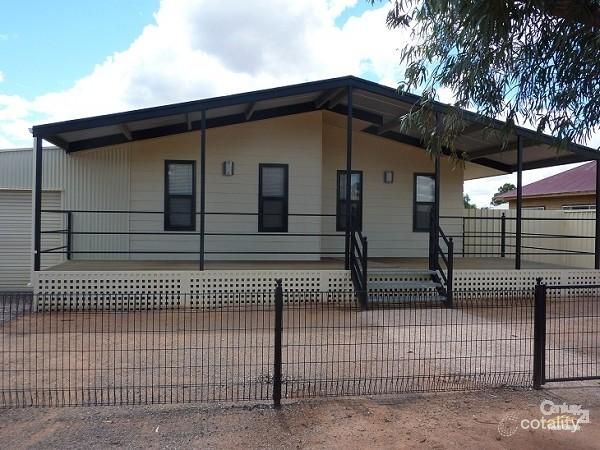 11 Willoughby St, Stirling North, SA 5710