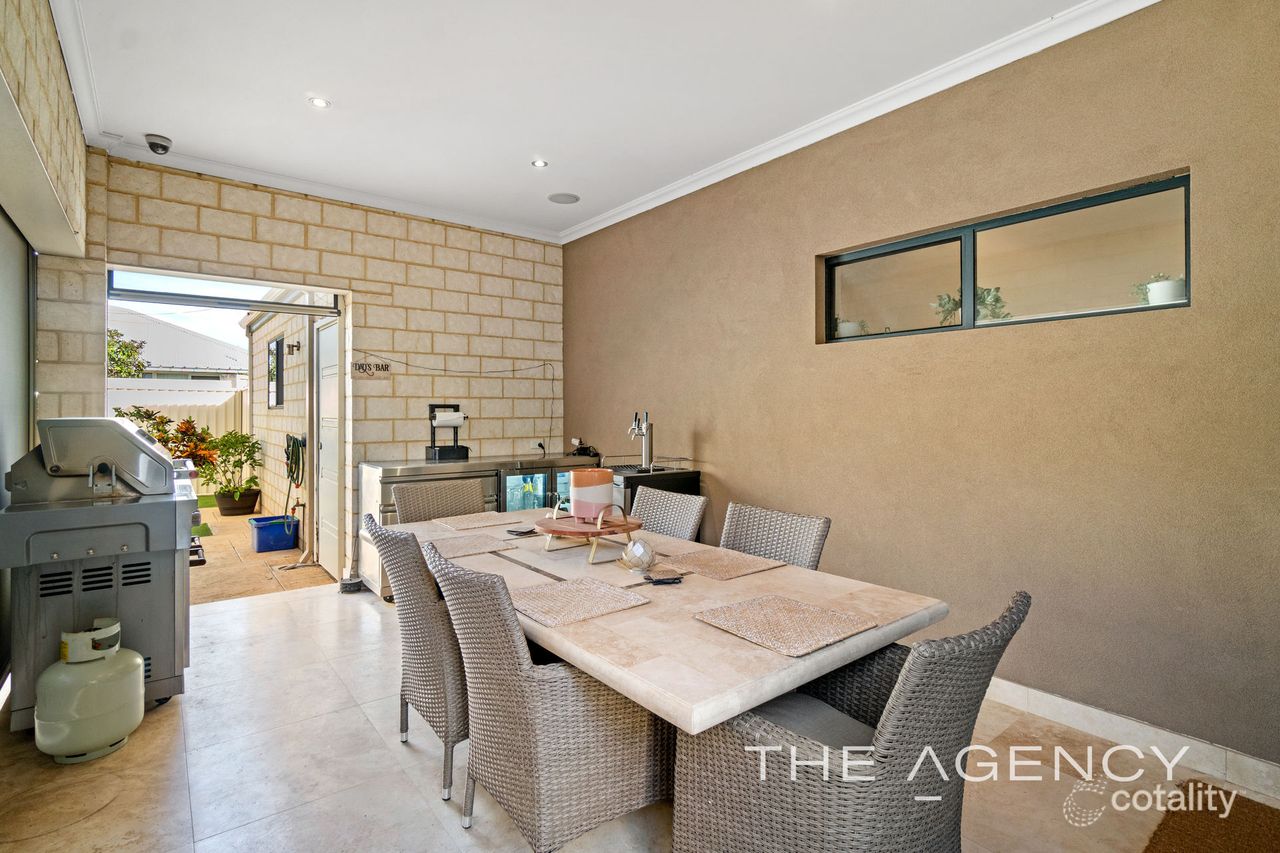 70 Grand Ocean Ent, Burns Beach, WA 6028